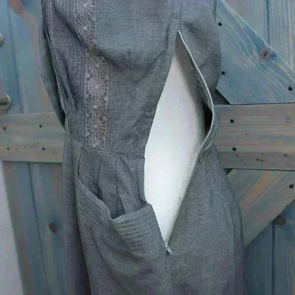 Vintage 1950s Day Dress Grey Pintuck Button Down Belted Rhinestone Button - Picture 8 of 10